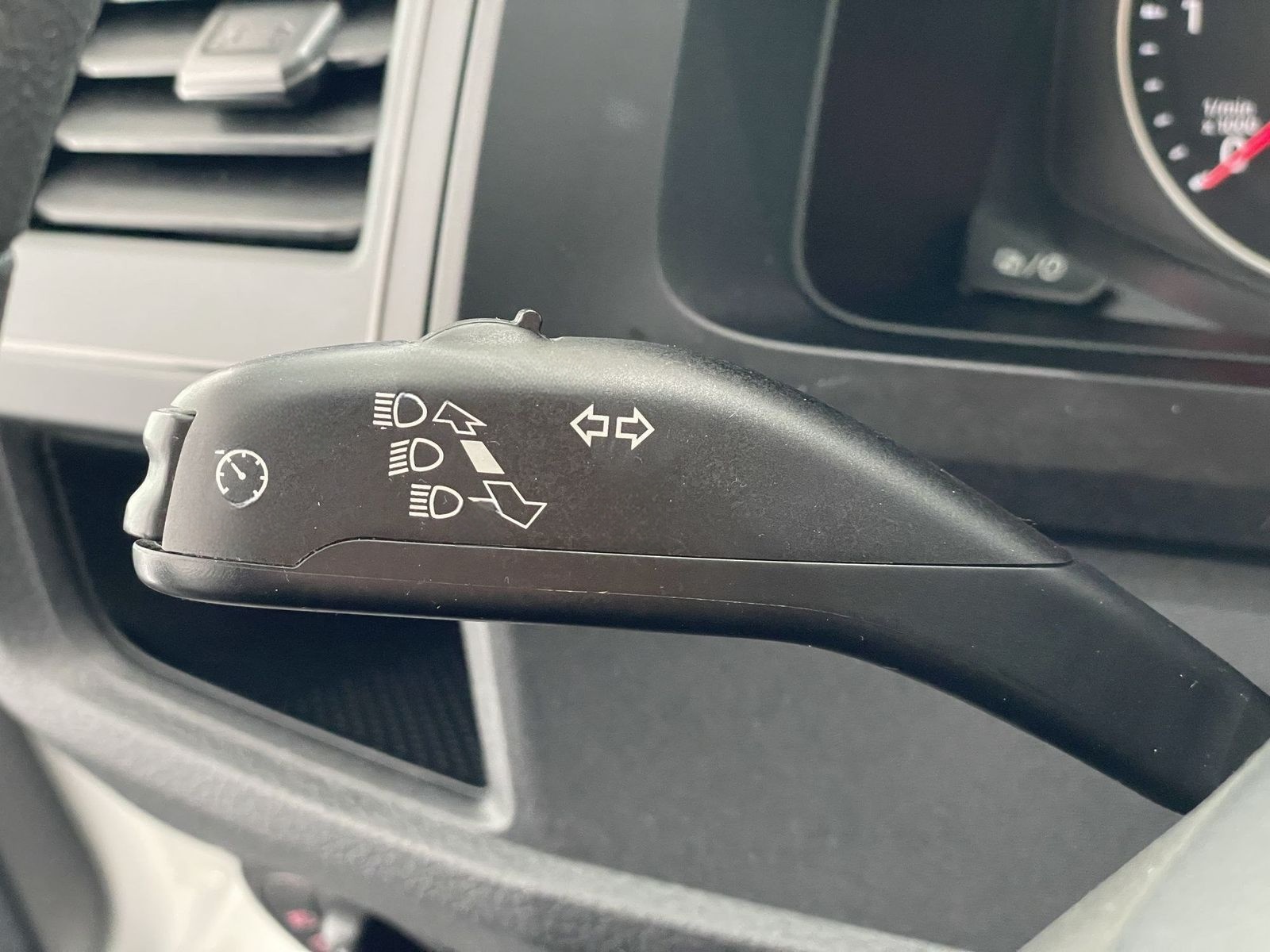 Volkswagen T6 Multivan Trendline 2.0 TDI LED WLAN Tempomat  foto 23