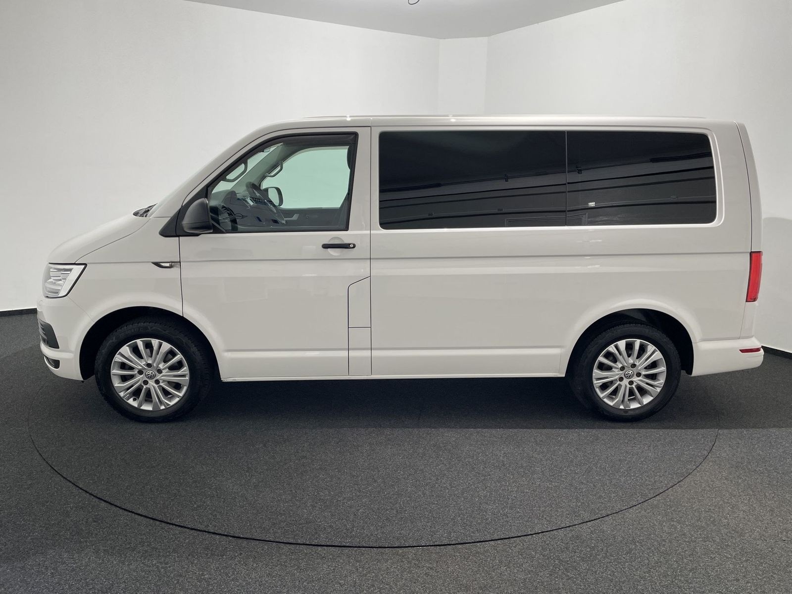 Volkswagen T6 Multivan Trendline 2.0 TDI LED WLAN Tempomat  foto 8