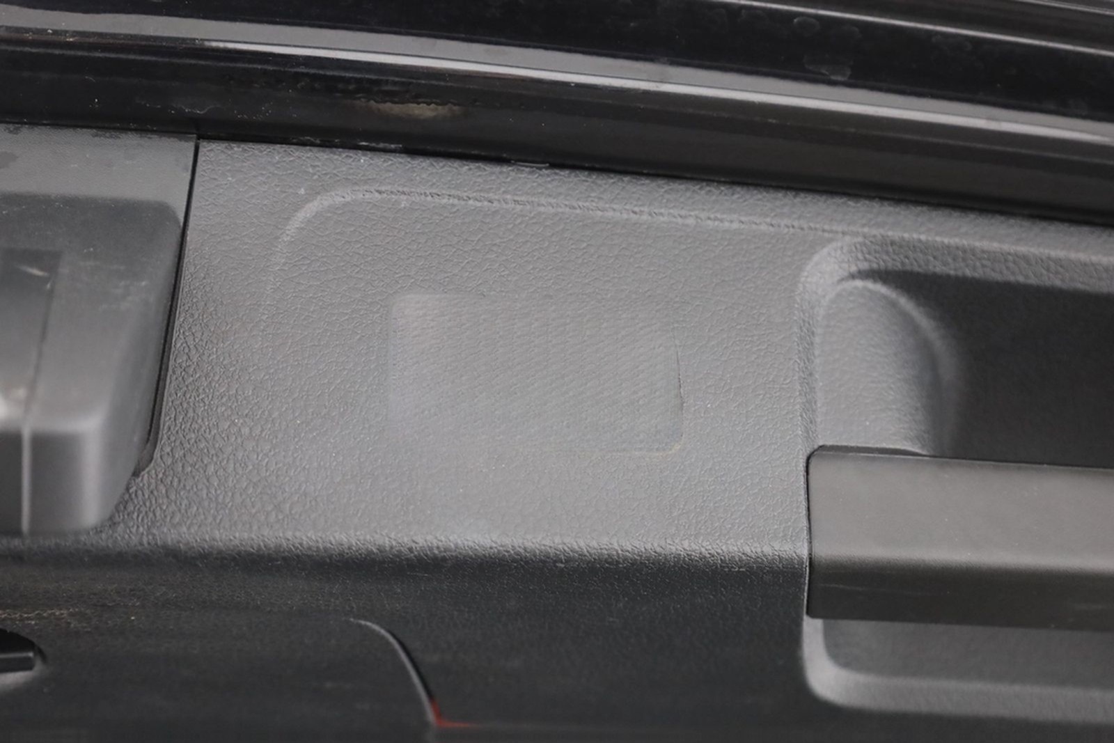 Volkswagen Passat Variant 1.8 TSI R-Line LED Navi foto 27