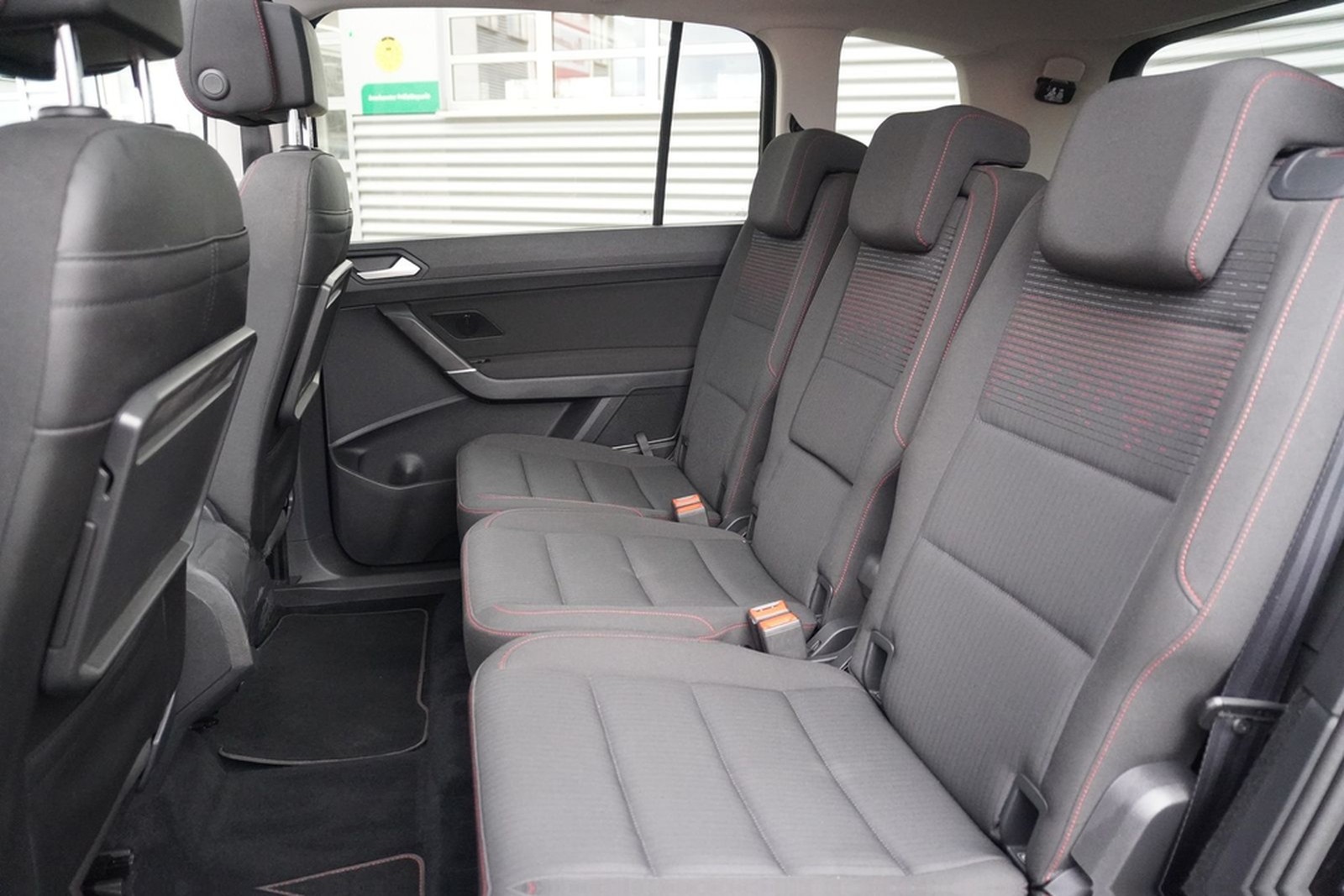 Volkswagen Touran 1.4 TSI DSG Sound LED AHK Navi 7-Sitzer foto 21