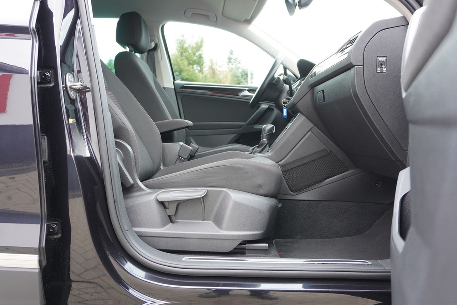 Volkswagen Tiguan 1.4 16V TSI Sound LED Navi ACC App-Connec foto 41
