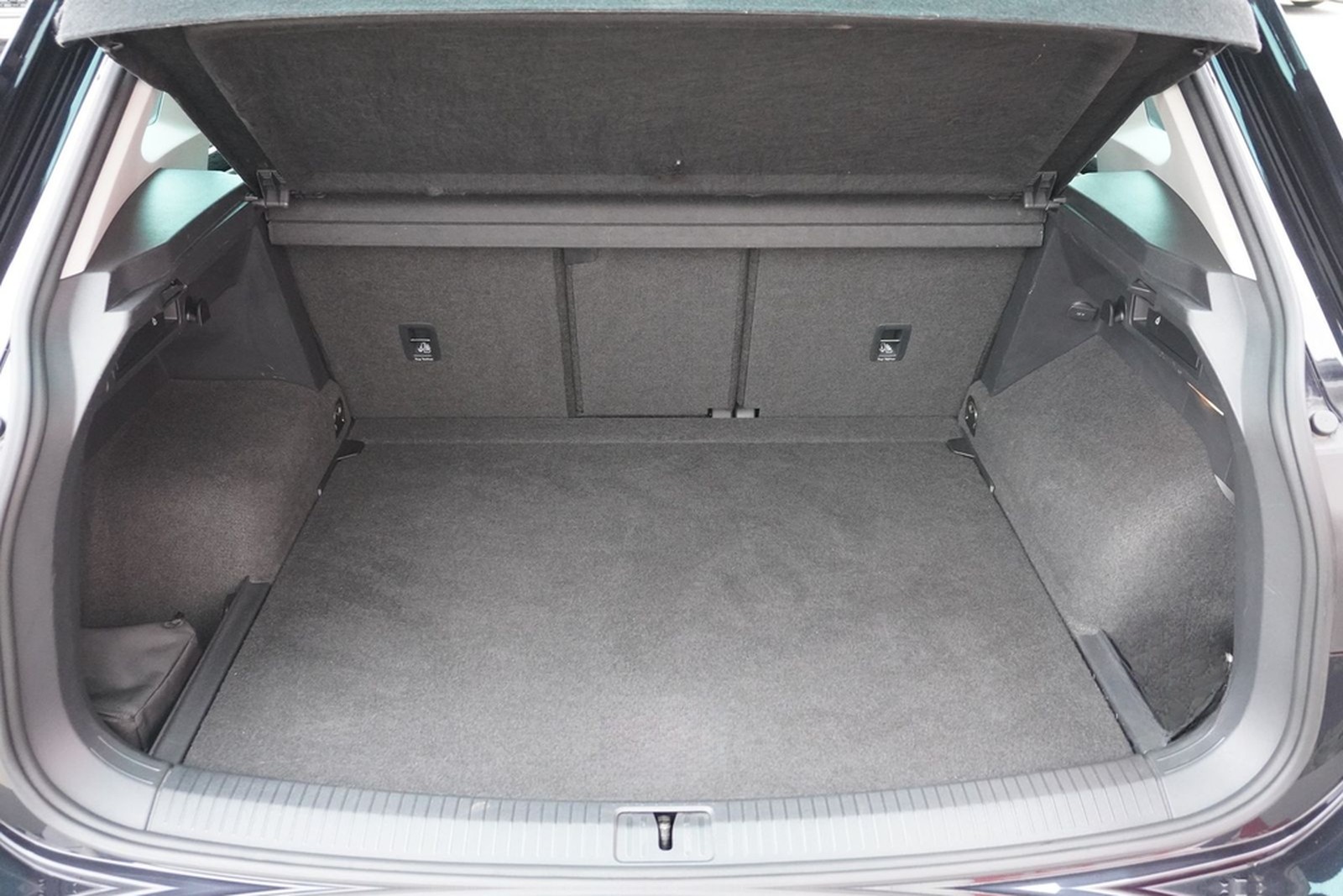 Volkswagen Tiguan 1.4 16V TSI Sound LED Navi ACC App-Connec foto 46