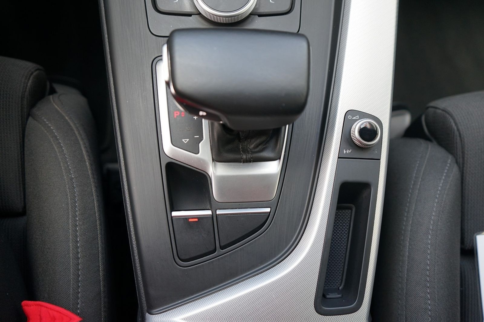 Audi A4 Avant 1.4 TFSI basis LED Tempomat Sitzheizung foto 15
