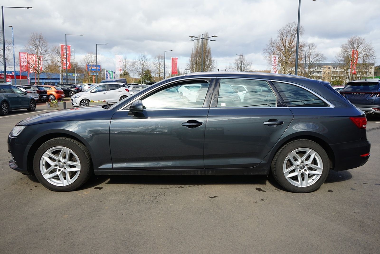 Audi A4 Avant 1.4 TFSI basis LED Tempomat Sitzheizung foto 4
