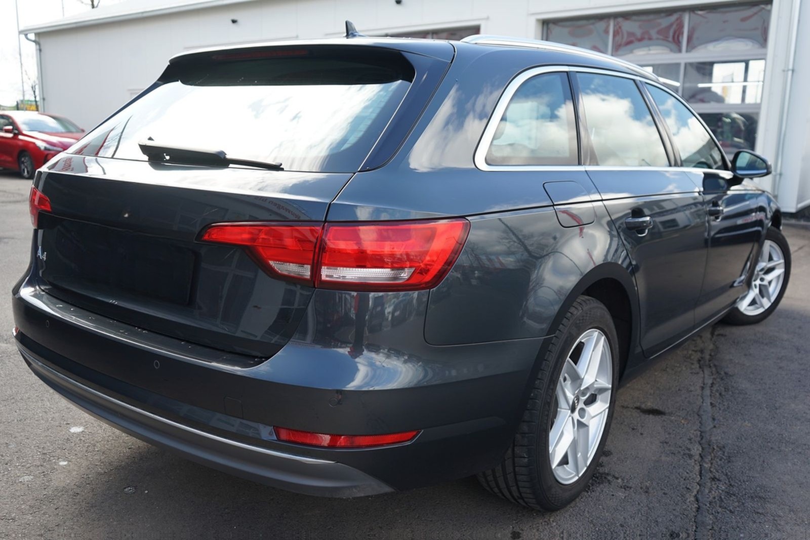 Audi A4 Avant 1.4 TFSI basis LED Tempomat Sitzheizung foto 31