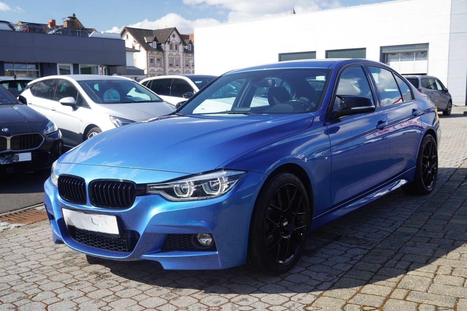 BMW 318i M Sport Klimaaut. Bi-Xenon Alcantara PDC foto 2