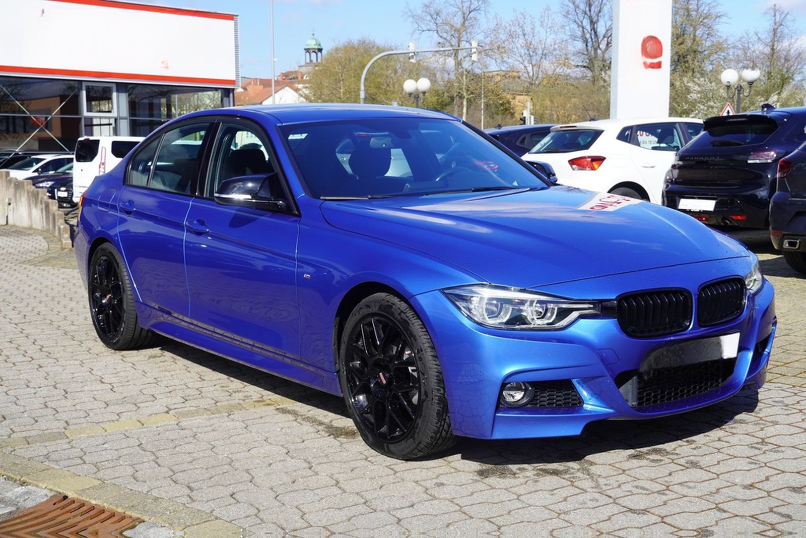 BMW 318i M Sport Klimaaut. Bi-Xenon Alcantara PDC foto 4