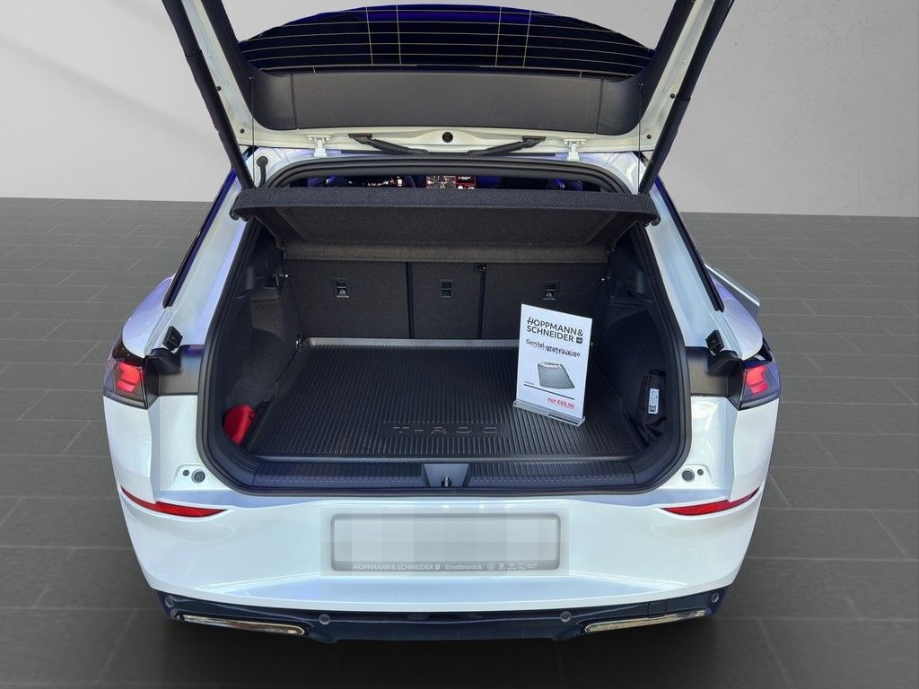 Volkswagen T-Roc R-Line 1.5 l eTSI OPF 110 kW (150 R-Line - foto 15