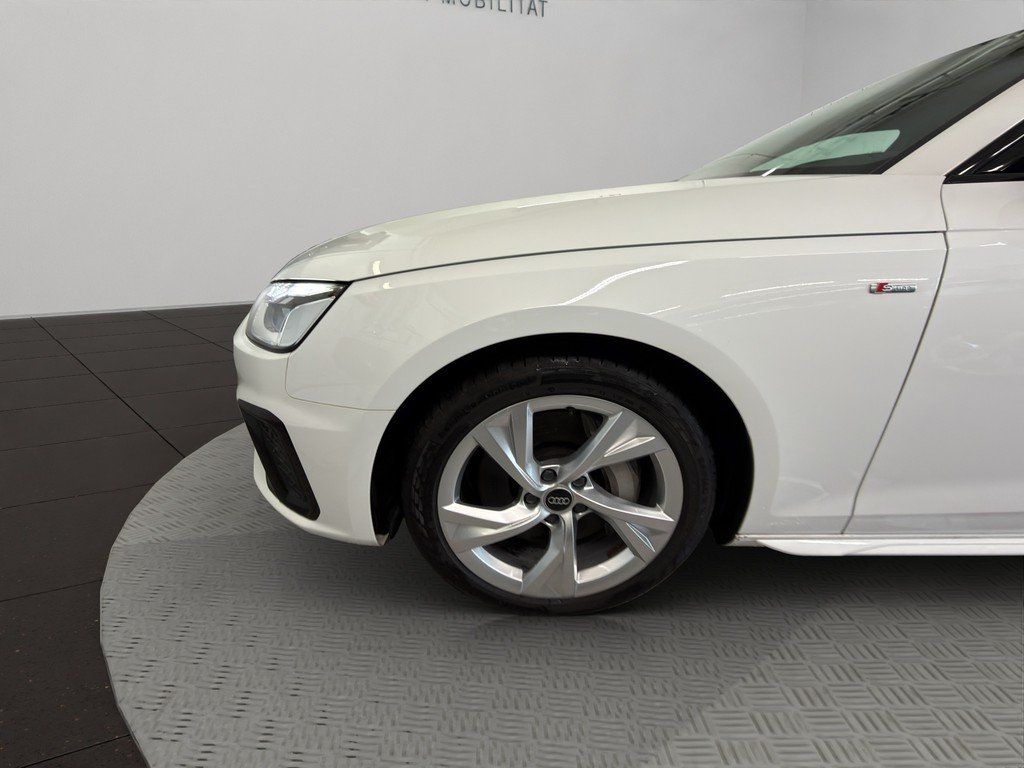 Audi A4 Avant 50 TDI quattro Tiptronic S line B&O foto 3