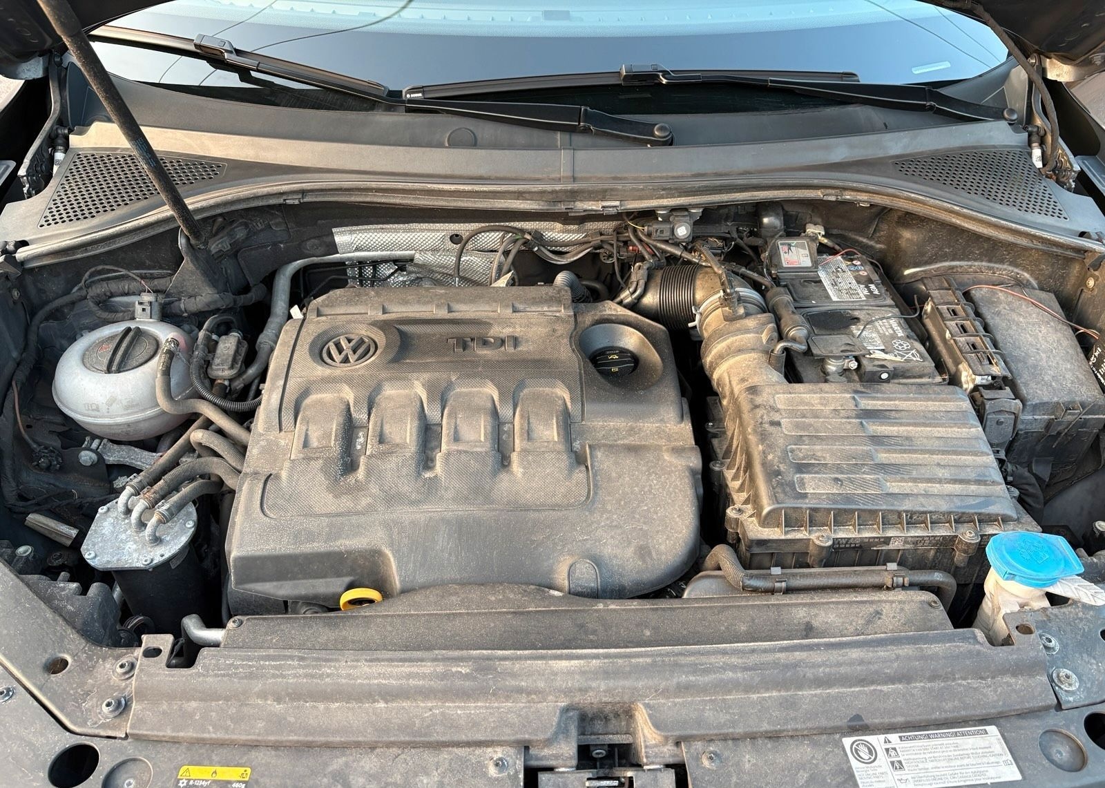 Volkswagen VW Tiguan Highline R-Line 190 PS - Top gep... foto 12