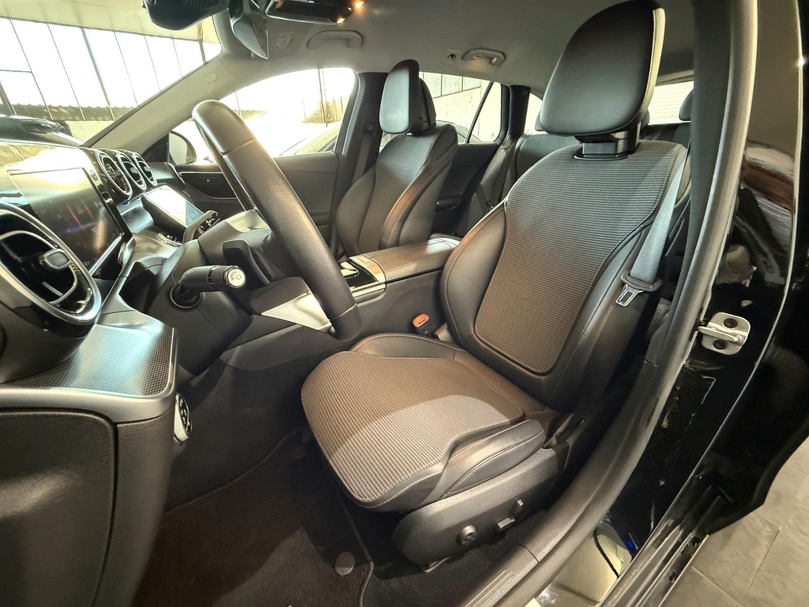 Mercedes-Benz C 200 T-Modell /NAVI/AHK/KAMARA/LED/SPUR foto 15