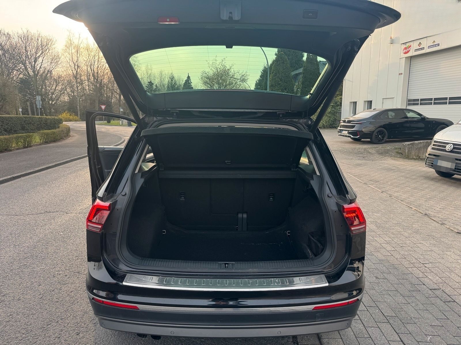 Volkswagen VW Tiguan 2,0 TDI 4Motion DSG HIGHLINE foto 9