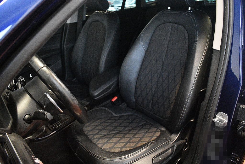 BMW X1 xDrive20i Aut. xLine+Garantie+Navi+AHK+PDC foto 13