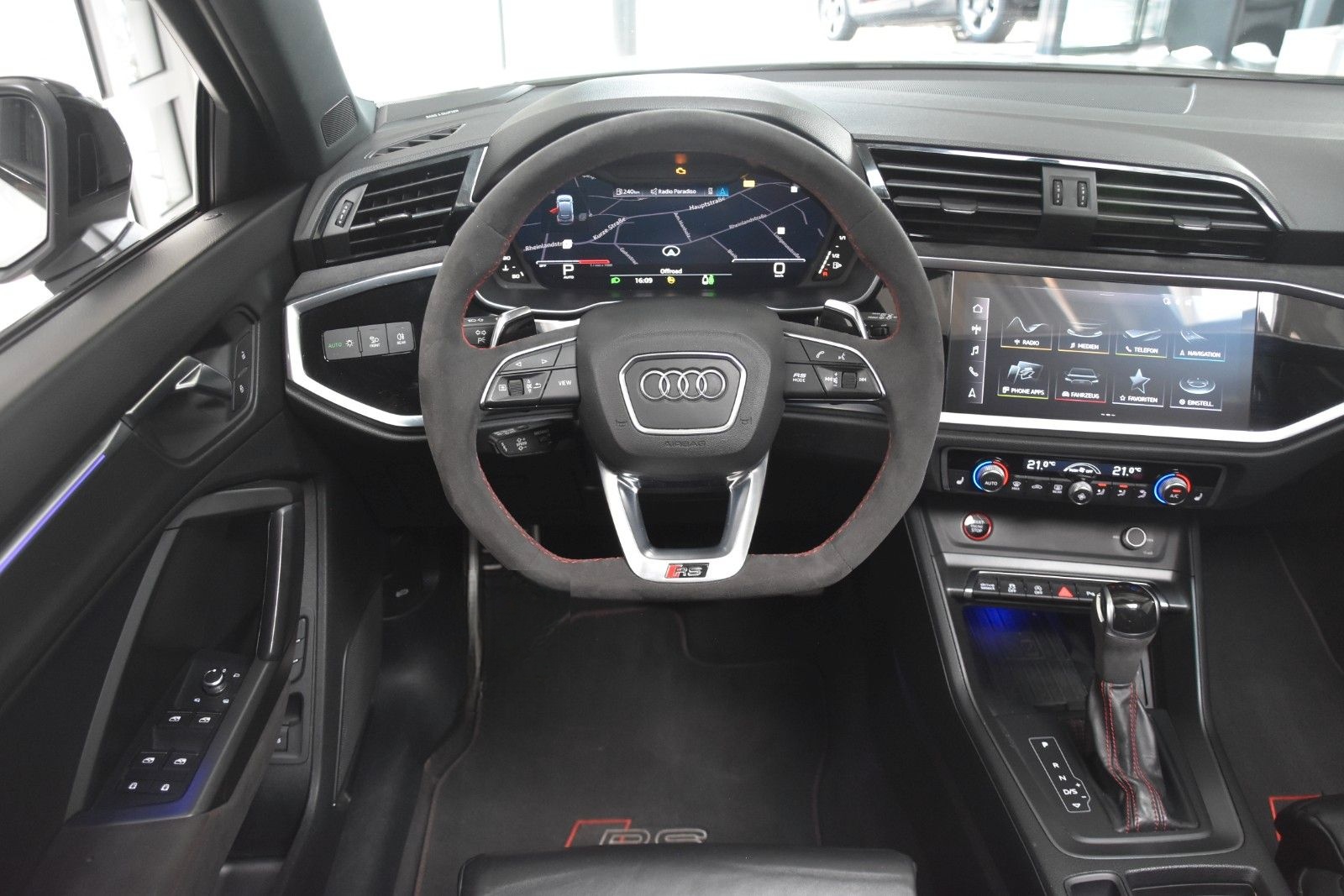 Audi RSQ3 Sportback 2.5 TFSI MLED 360°Kam Pano AHK foto 18