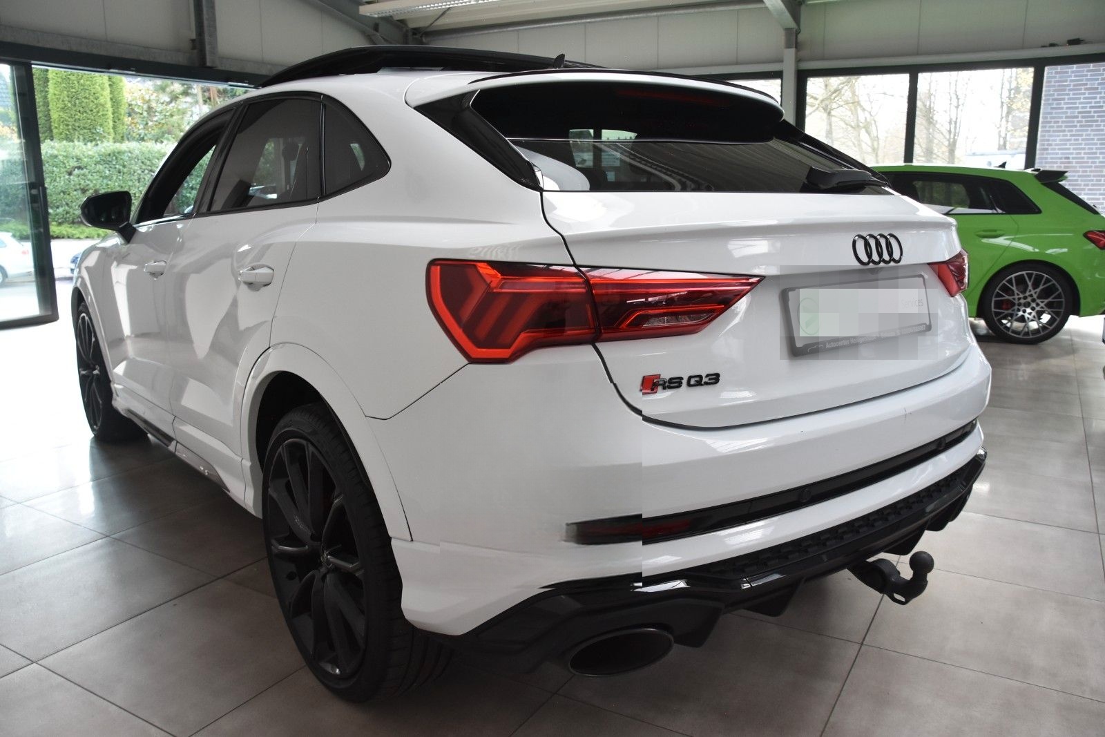 Audi RSQ3 Sportback 2.5 TFSI MLED 360°Kam Pano AHK foto 8