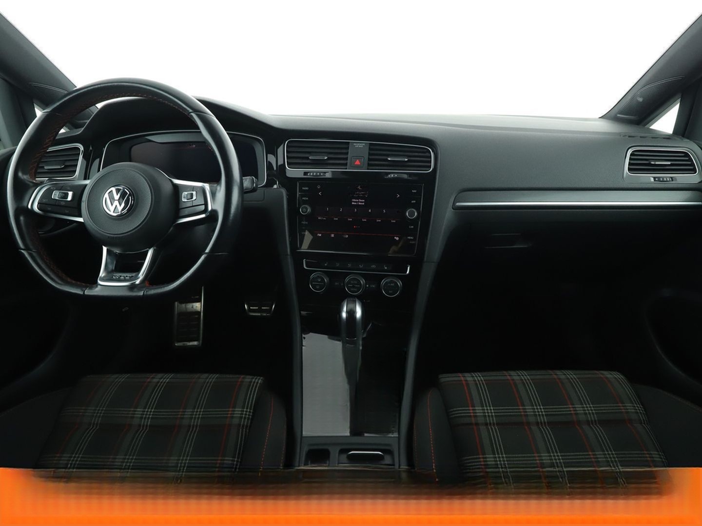 Volkswagen Golf VII 2.0 TSI GTI Performance BM Aut. *NAVI* foto 12