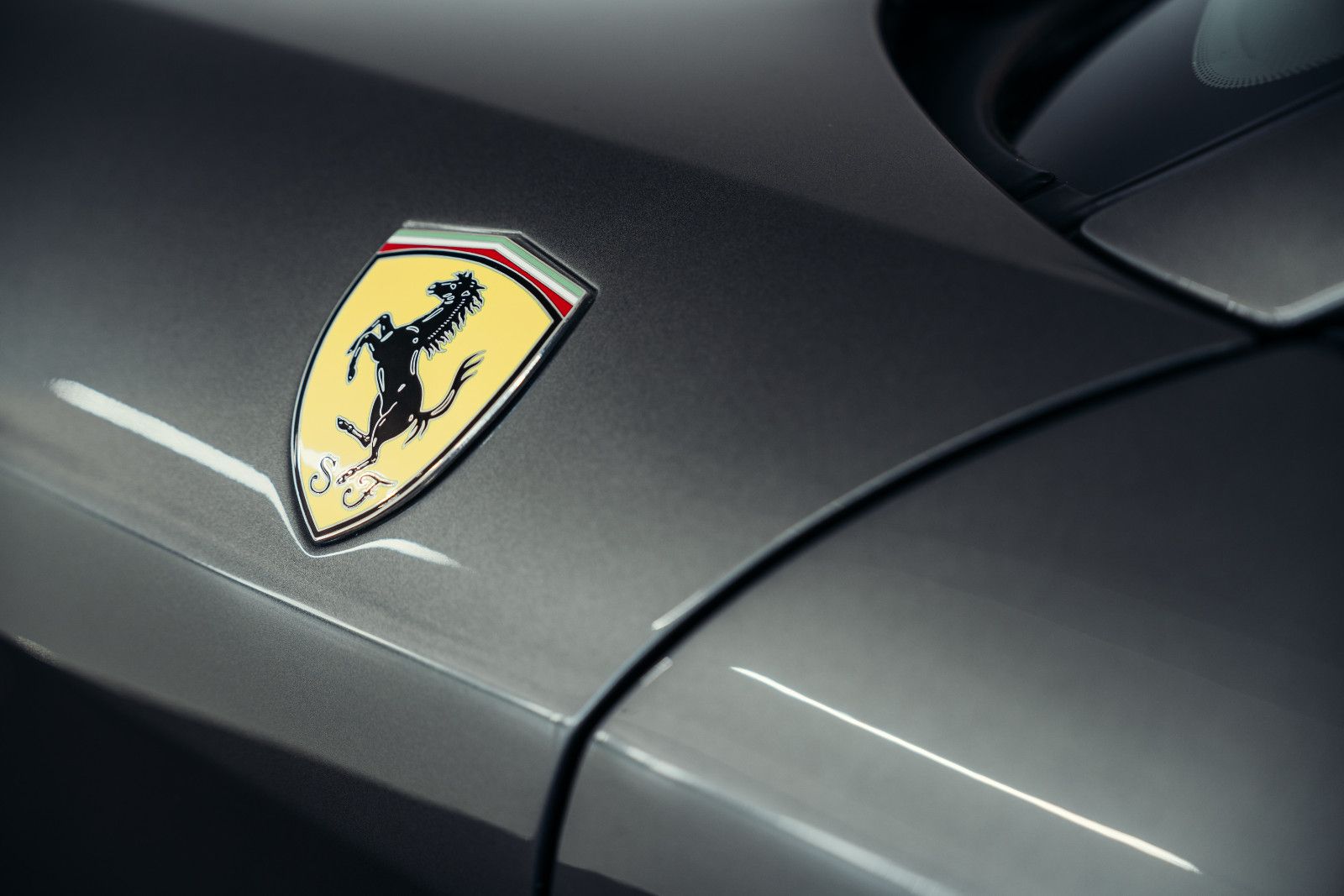 Ferrari 612 Scaglietti, Handschalter, low mileage foto 15