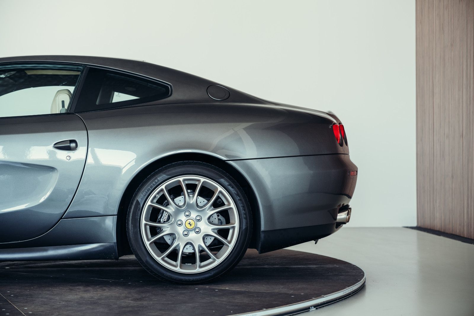 Ferrari 612 Scaglietti, Handschalter, low mileage foto 18