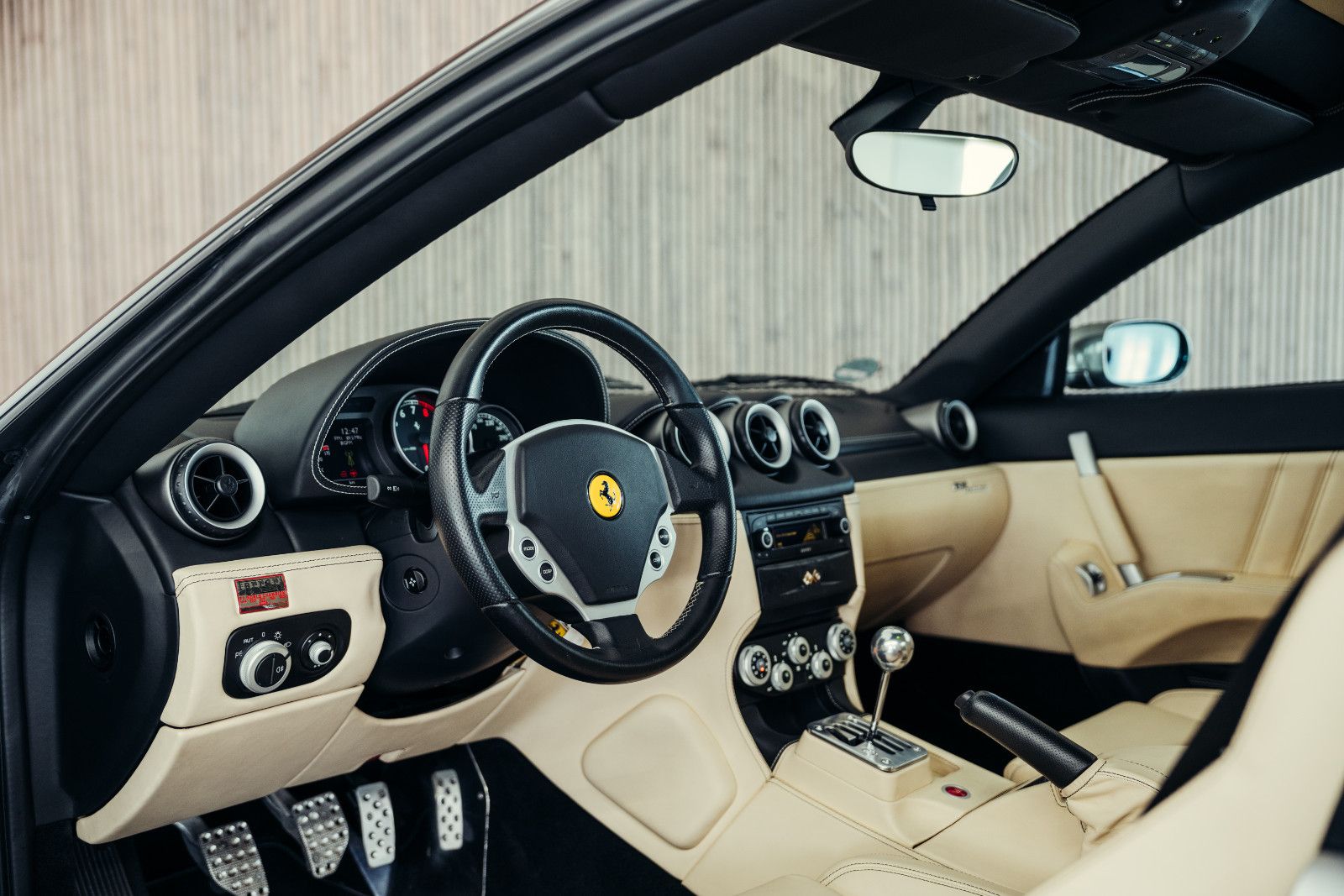 Ferrari 612 Scaglietti, Handschalter, low mileage foto 22