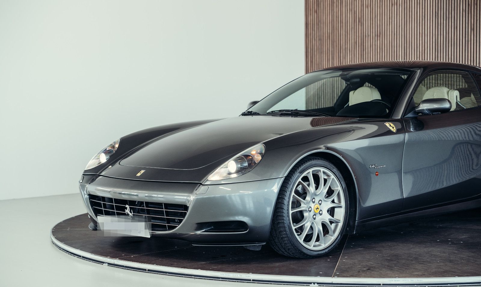 Ferrari 612 Scaglietti, Handschalter, low mileage foto 9