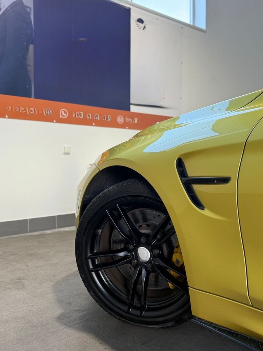 BMW M4 Coupe Competition LEDER+NAVI+HARMAN foto 11