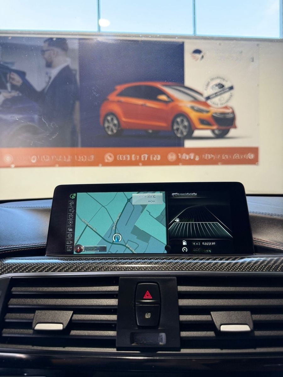 BMW M4 Coupe Competition LEDER+NAVI+HARMAN foto 9