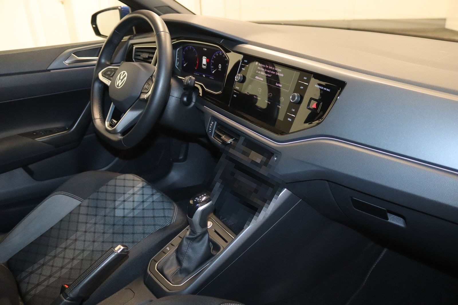 Volkswagen Polo TSI DSG R-Line-NAV-IQ-KAMERA-VIRTUAL-KESSY- foto 18