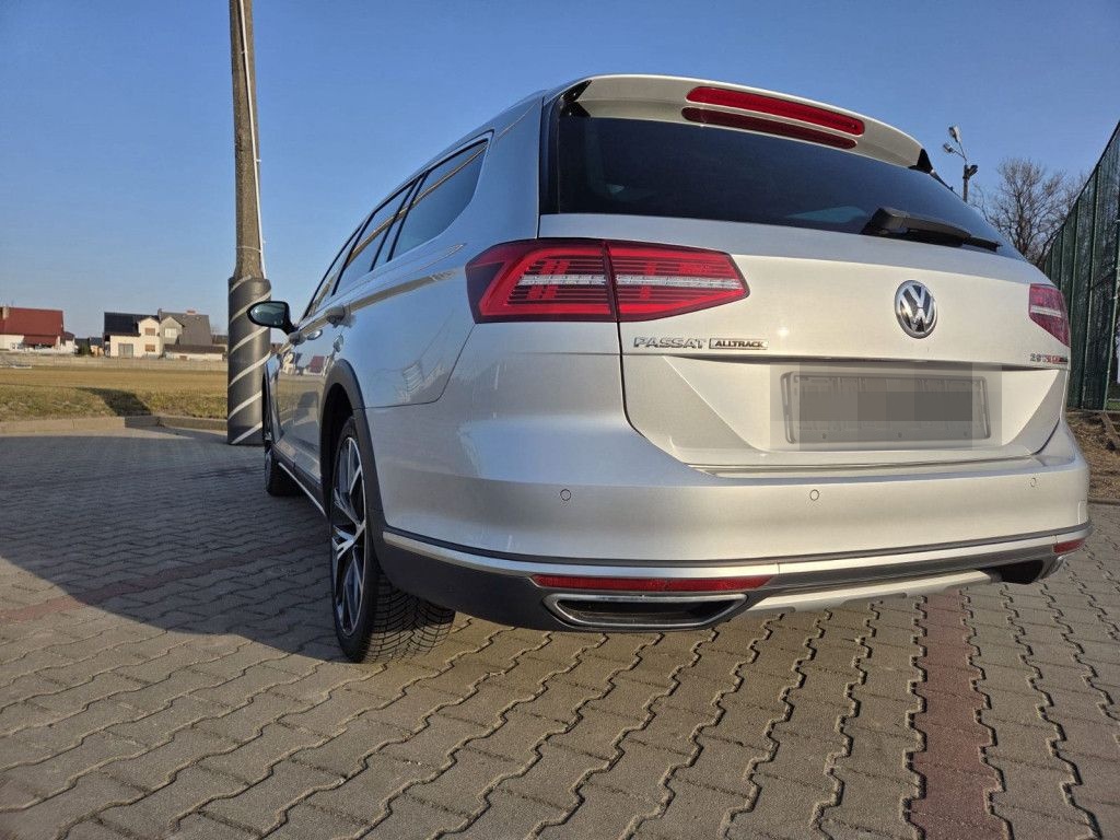 Volkswagen Passat Variant 2.0 TSi Alltrack 4Motion foto 6