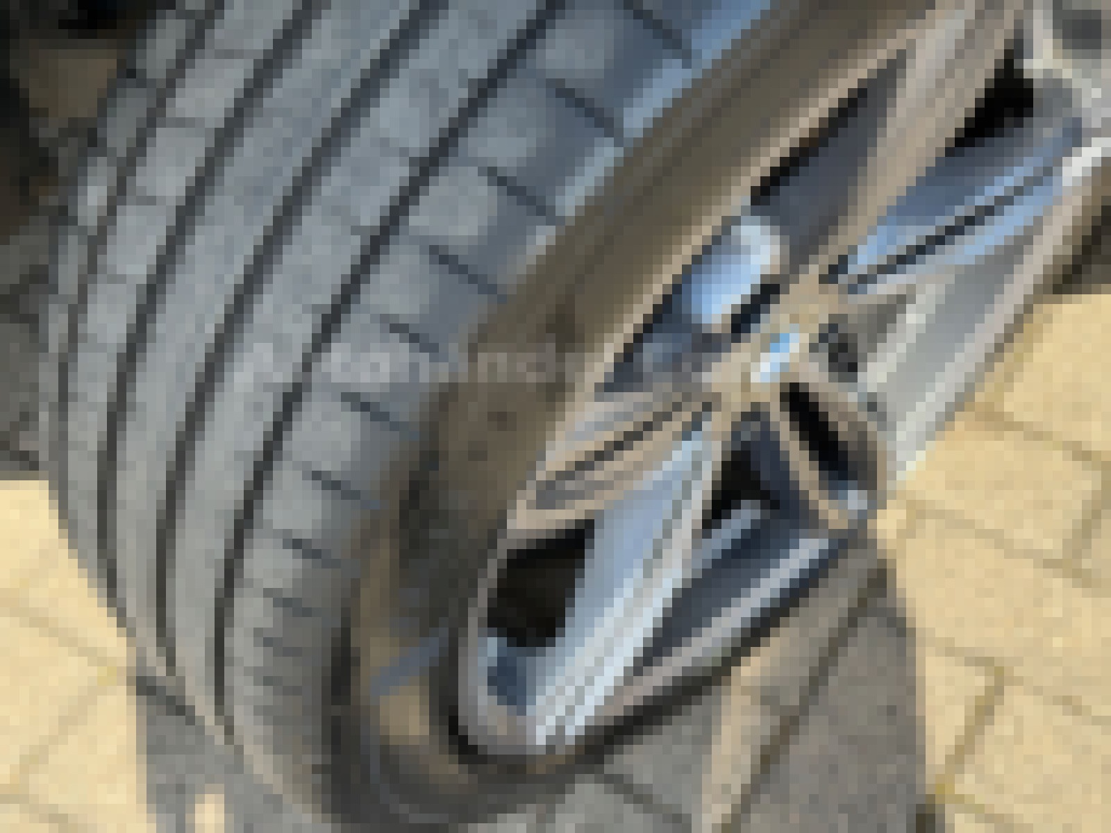 BMW 320d xDrive*AUTOMATIK*KEYLESS GO*AHK*PDC*2.HAND foto 7