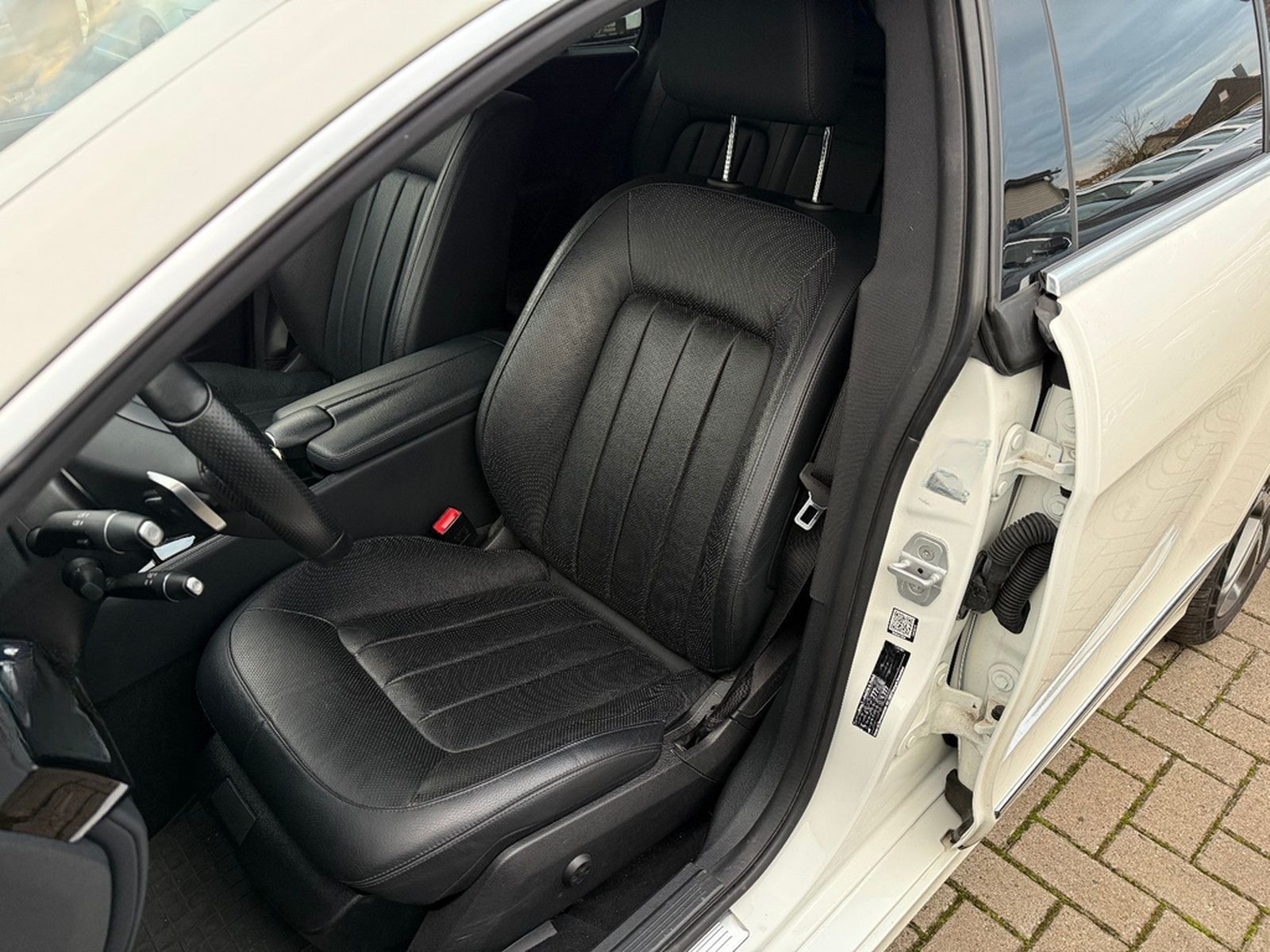 Mercedes-Benz SB CLS 350 d 4Matic, TÜV neu, Serivce neu foto 16