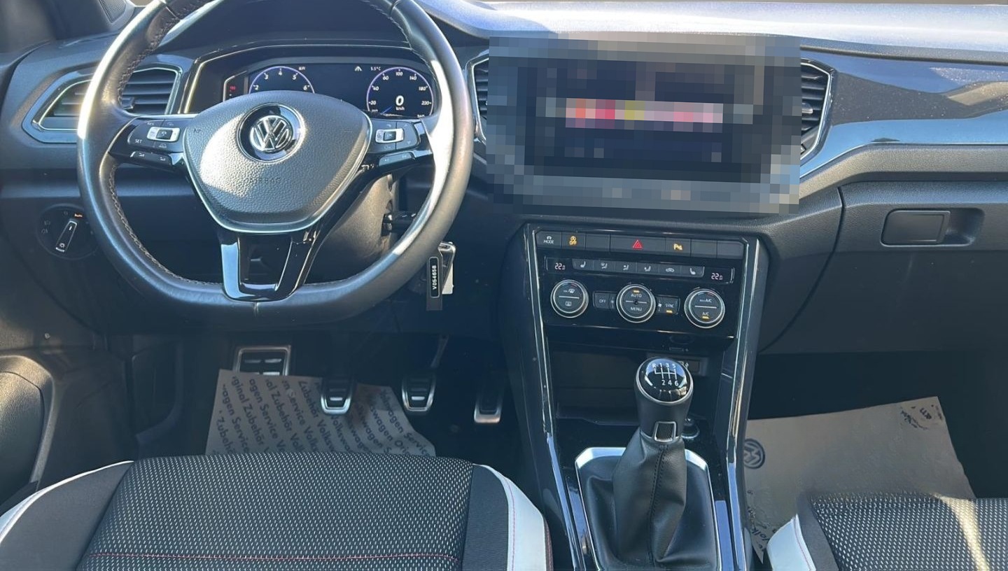 Volkswagen T-Roc Sport 1.5 TSI (ACC/LED/Kamera) foto 15