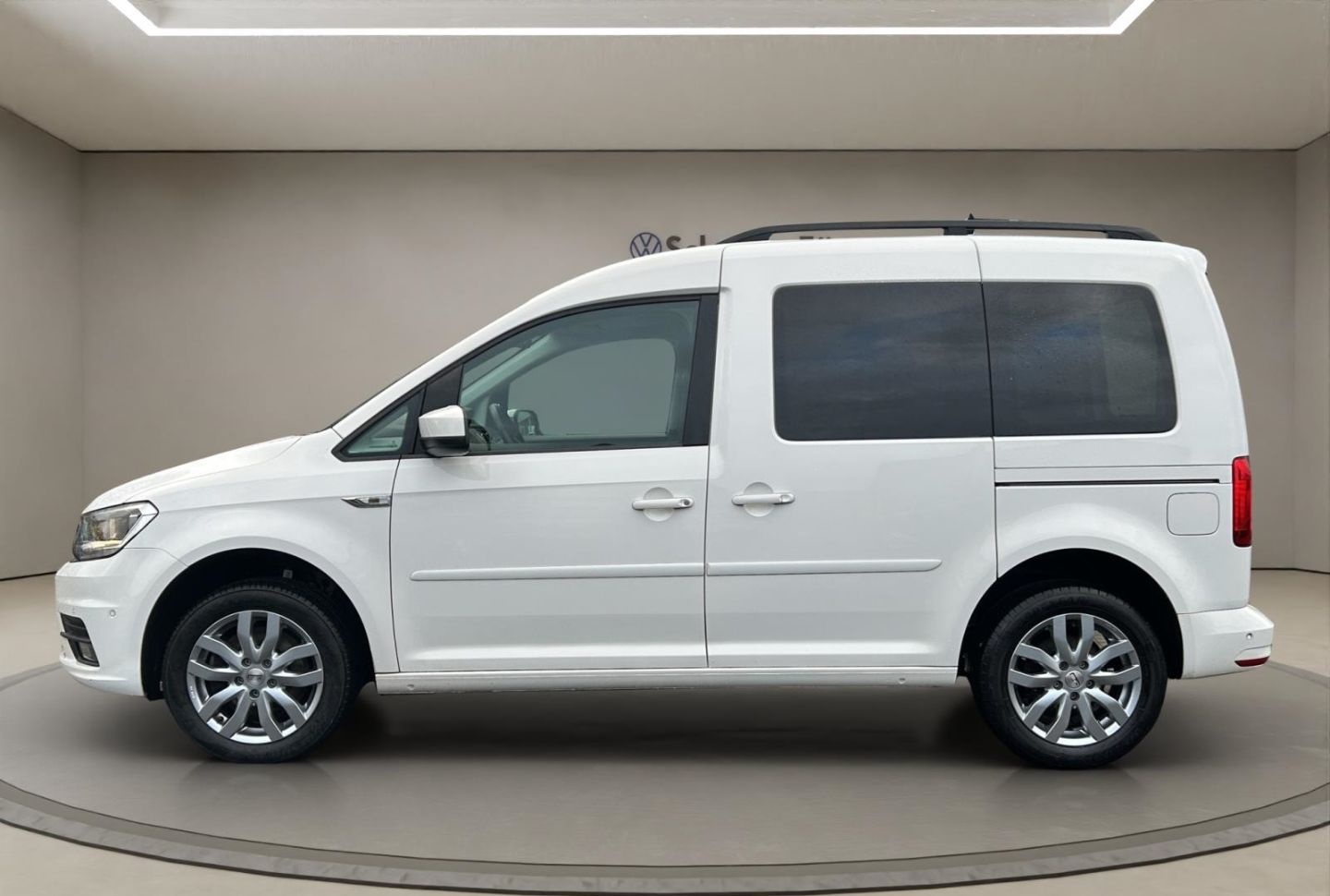 Volkswagen Caddy 1.4 TSI DSG Comfortline (AHK/Navi-App) foto 2