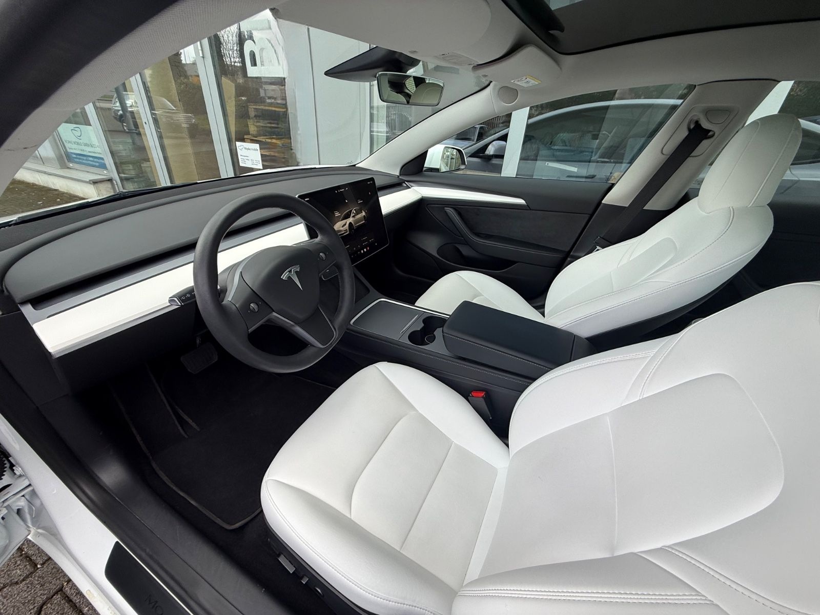 Tesla Model 3 Long Range 18"  AMD Ryzen Weiss / Weiss foto 4