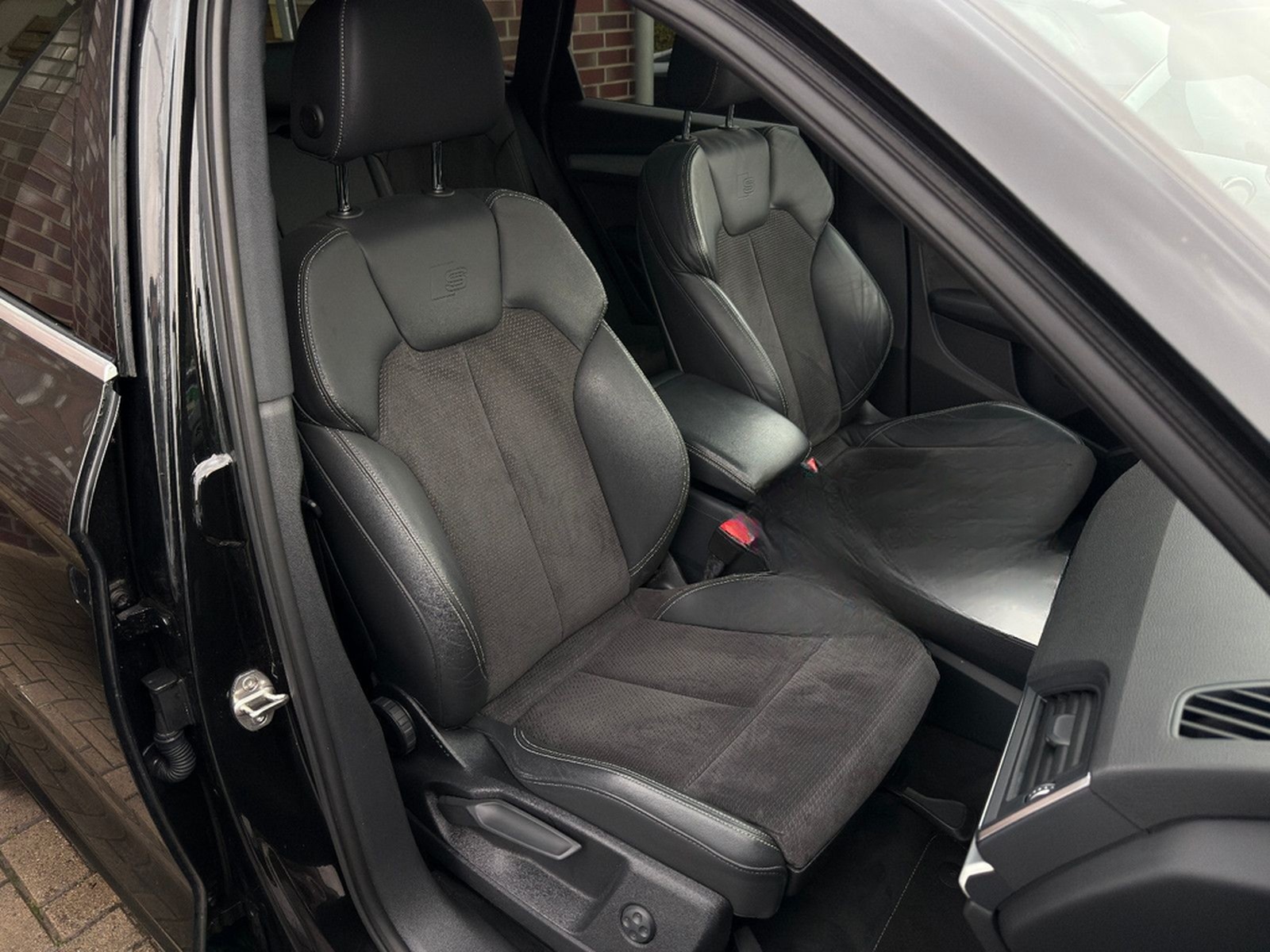 Audi Q5 Quattro S Line, Aut., Leder, Pano, TÜV neu foto 16