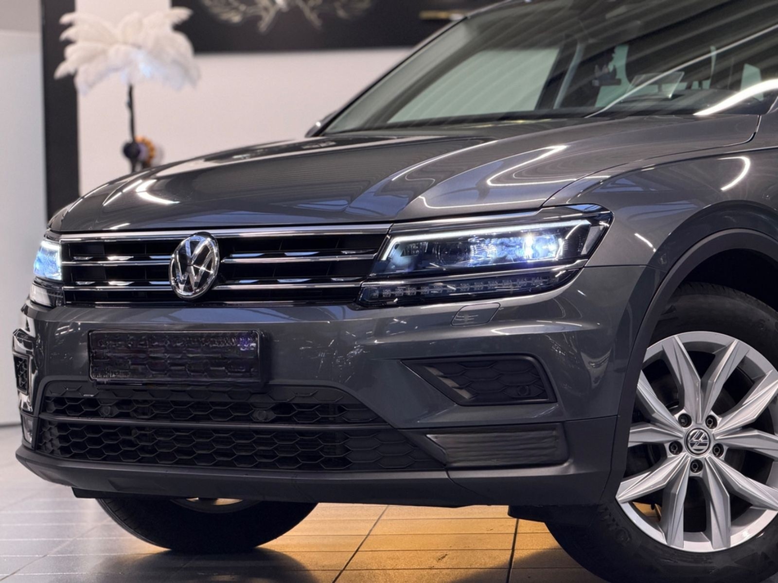 Volkswagen Tiguan Comfortline BMT/LED/Head-UP/ACC/Virt-/BT foto 2