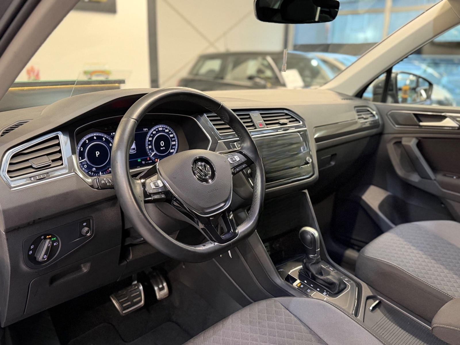 Volkswagen Tiguan Comfortline BMT/LED/Head-UP/ACC/Virt-/BT foto 13
