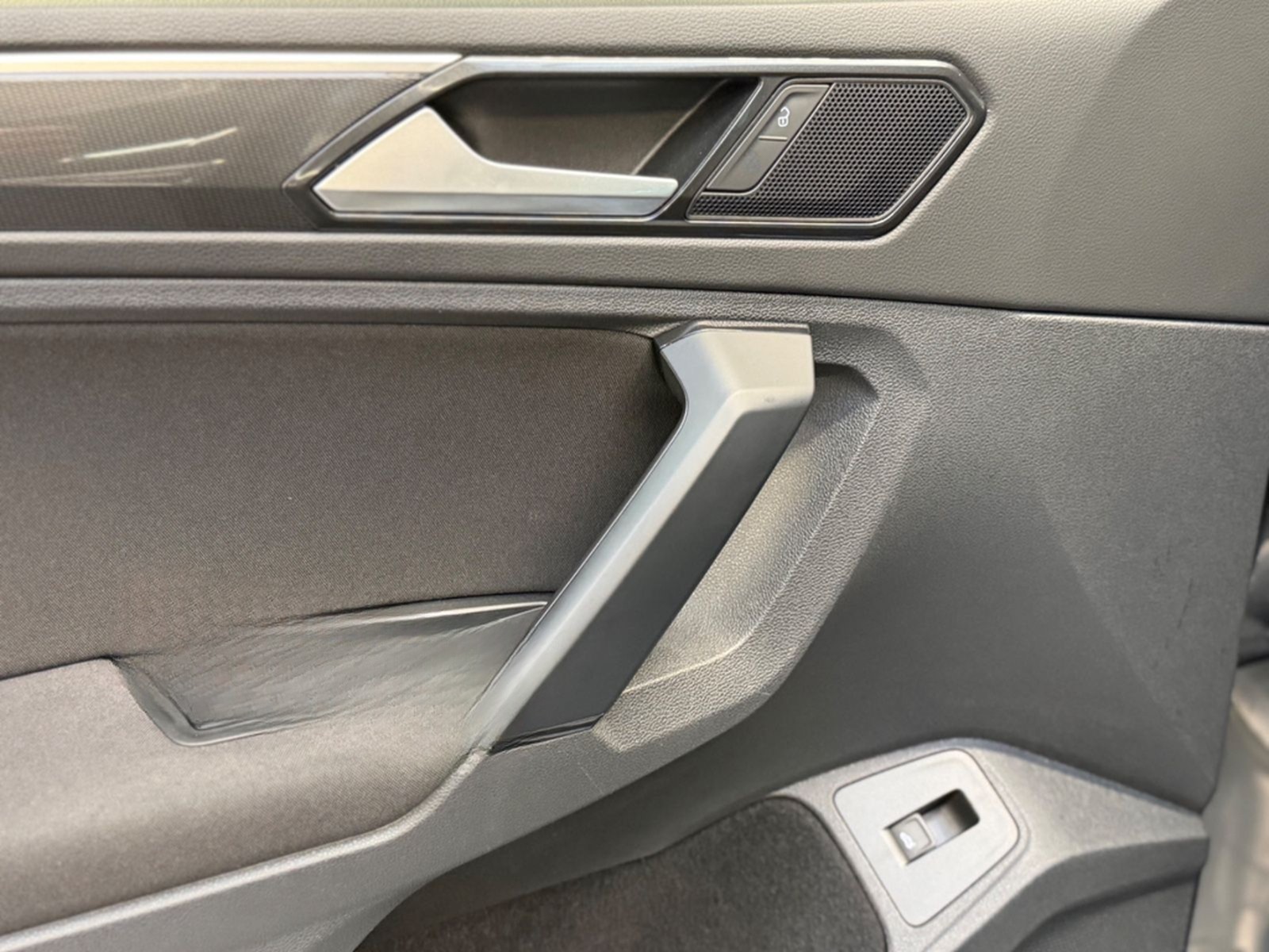 Volkswagen Tiguan Comfortline BMT/LED/Head-UP/ACC/Virt-/BT foto 15