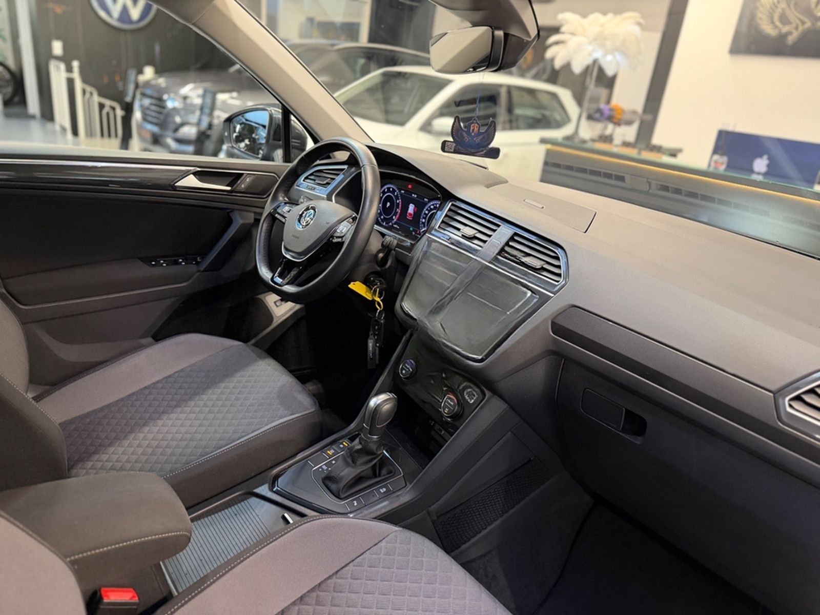 Volkswagen Tiguan Comfortline BMT/LED/Head-UP/ACC/Virt-/BT foto 24