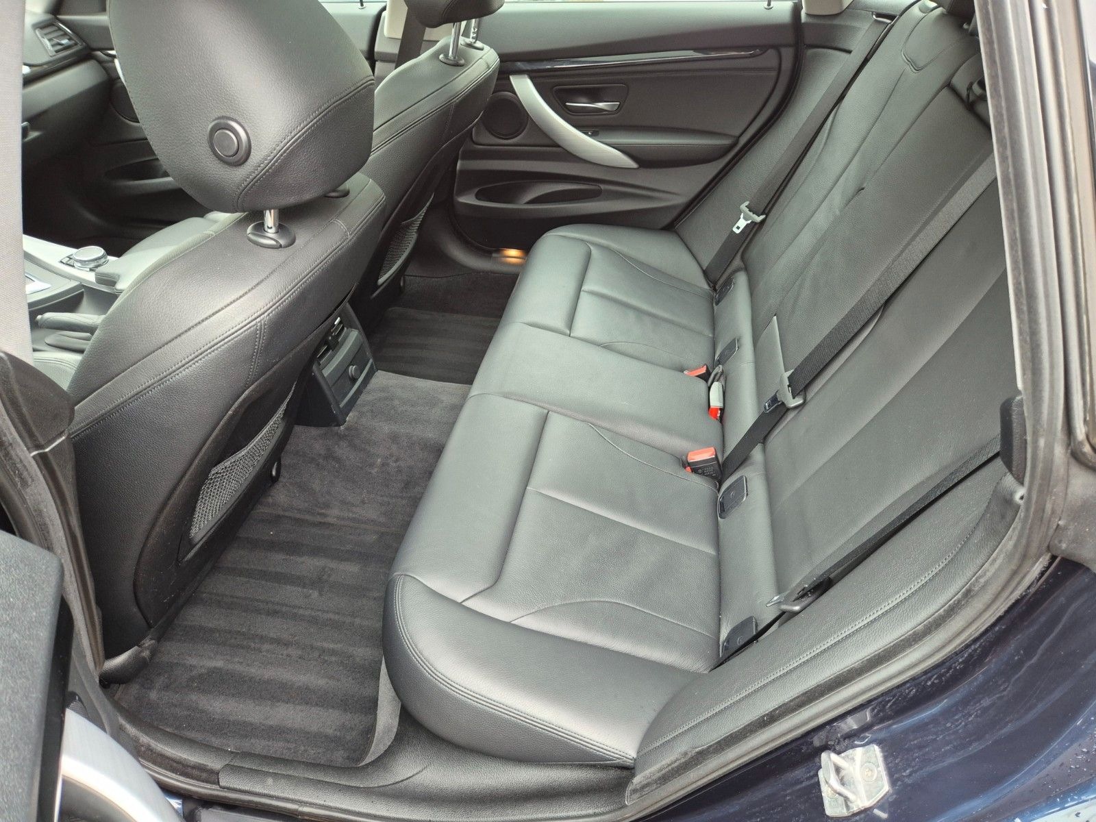BMW 320 Gran Turismo Sport Line~Panorama foto 16