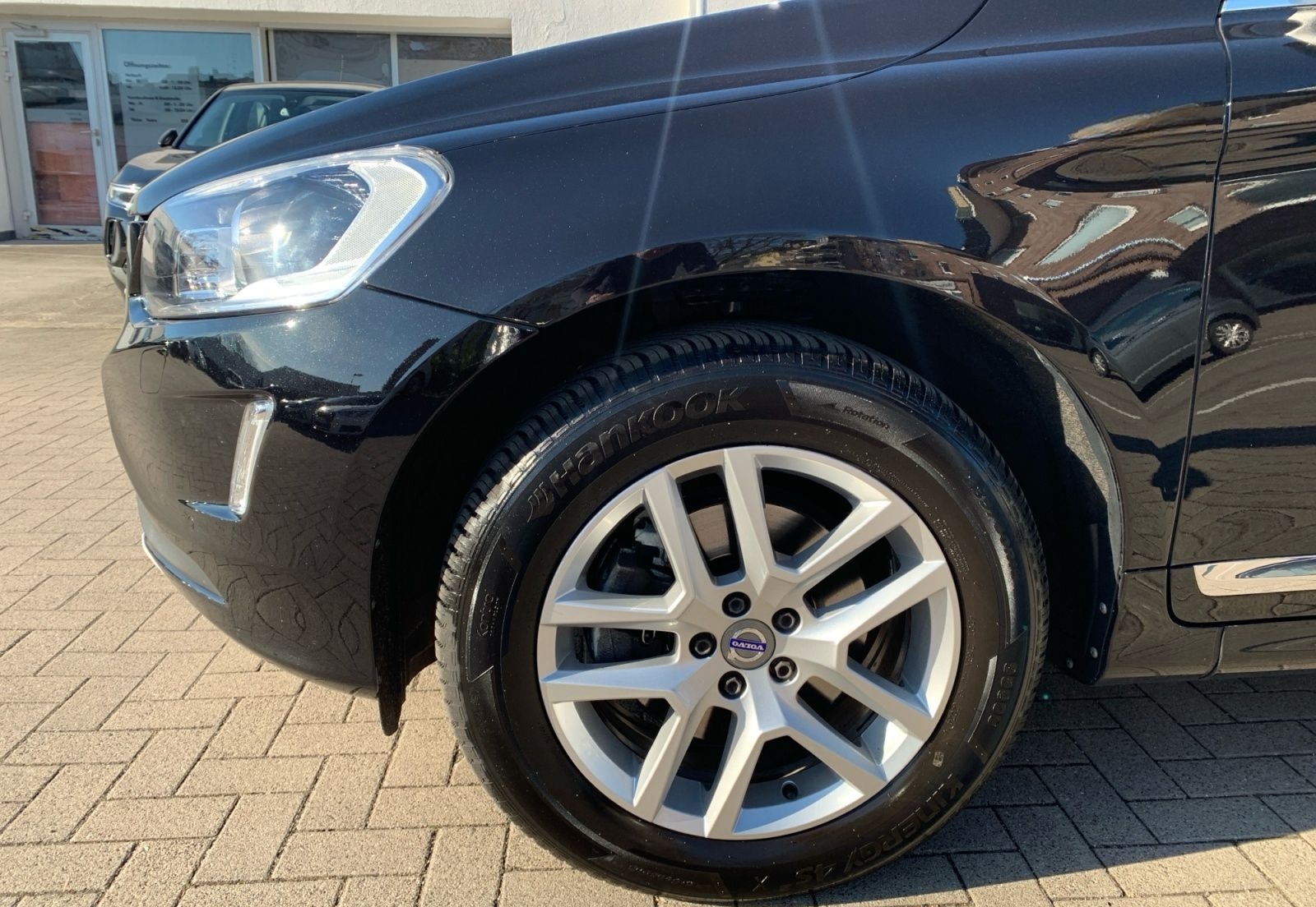 Volvo XC60 Summum NAV XENON GRA MEMORY PDC SHZ foto 9