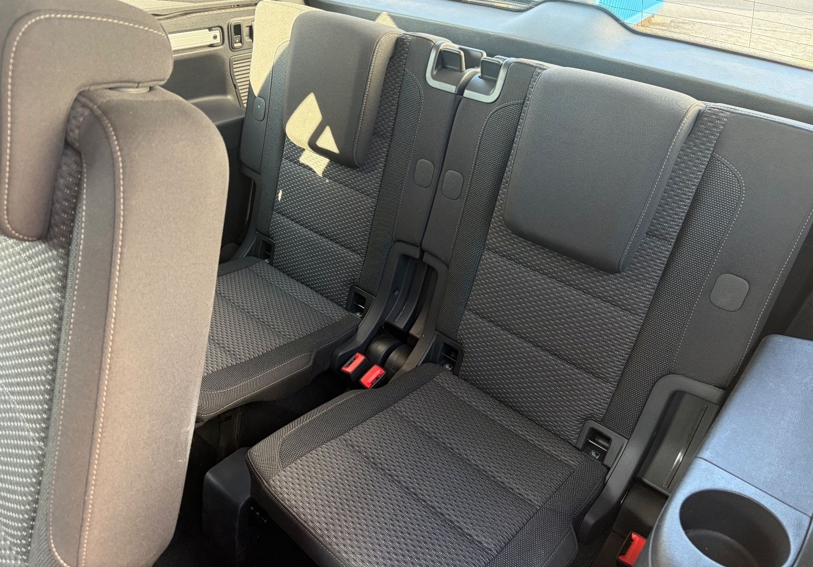 Volkswagen Touran Comfortline 7 Sitzer/AppConnect/elHeckkl. foto 14