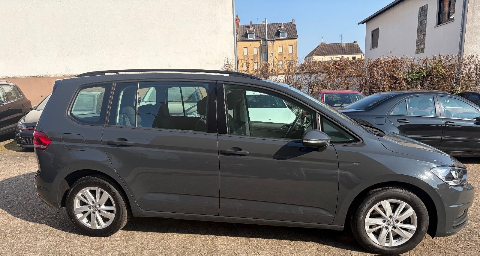 Volkswagen Touran Comfortline 7 Sitzer/AppConnect/elHeckkl. foto 6