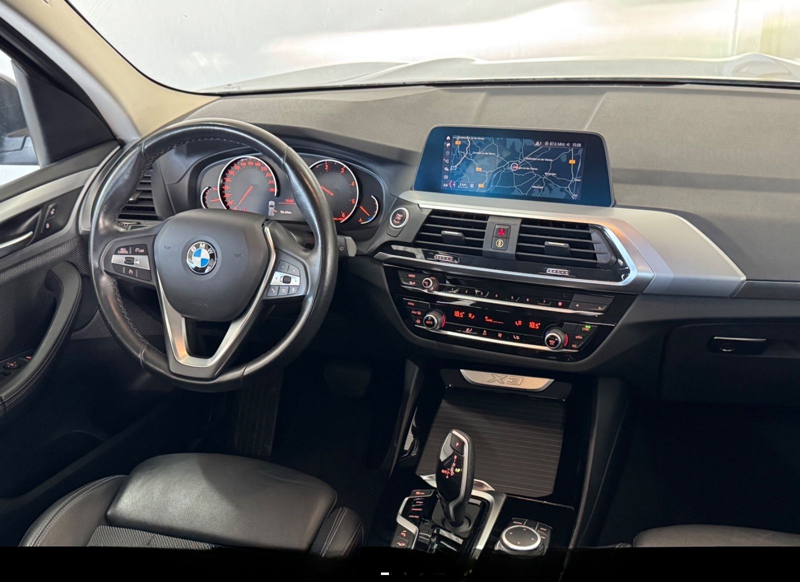 BMW X3 xDrive 20d 48V Automatik Nav PDC Temp 190ps foto 18