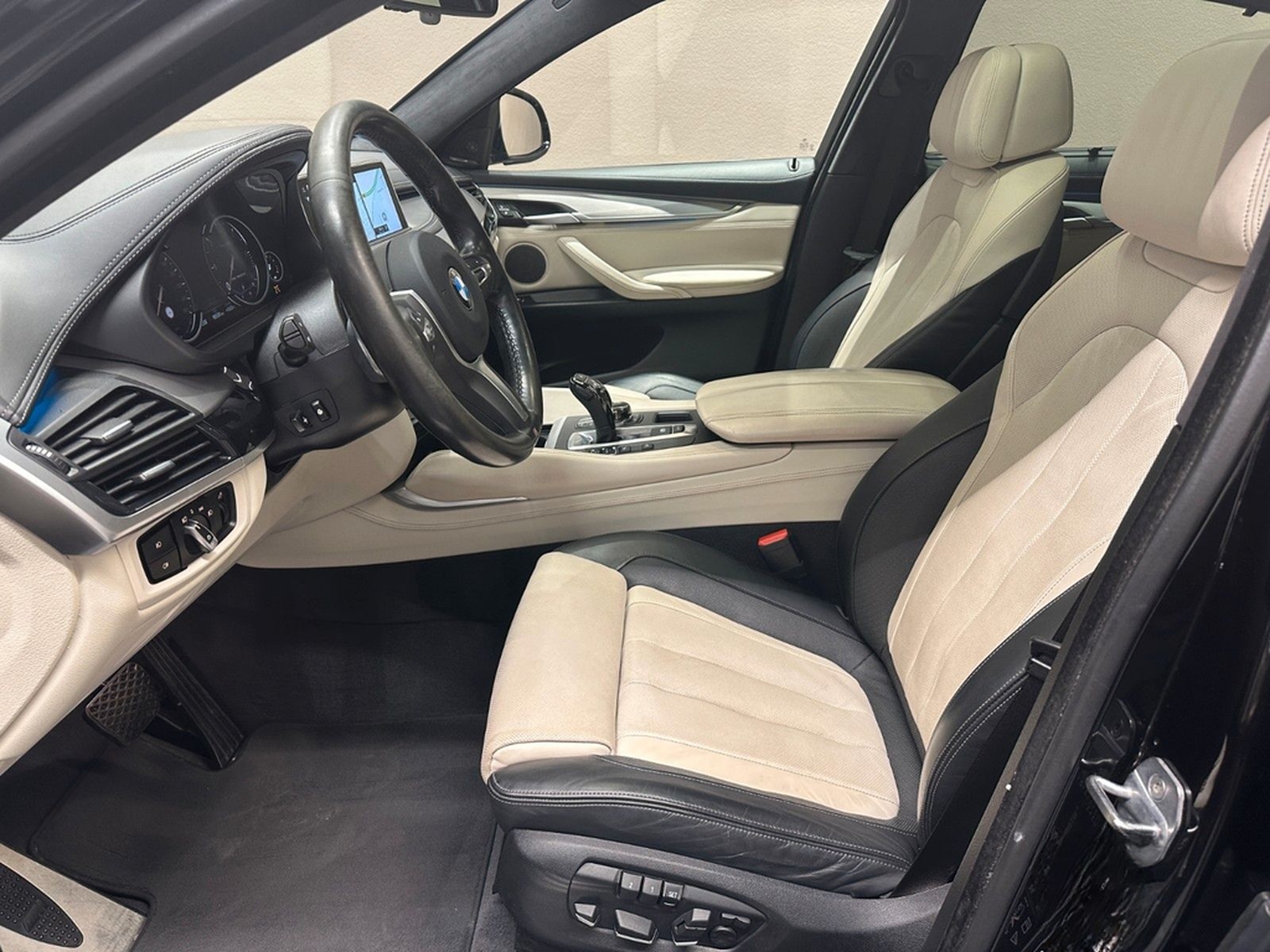 BMW X6 M50 d *SHADOW-LINE*ALCANTARA*MEMORY*STHZ*AHK* foto 10