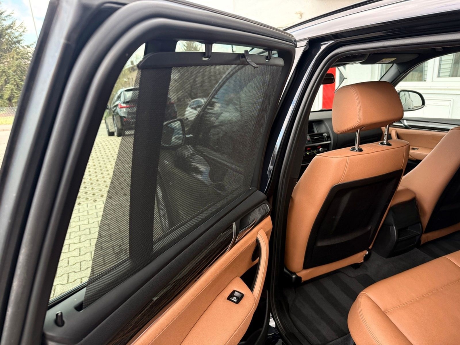 BMW X3 xDrive20i M SPORT Leder AHK PANO Kamera HUD foto 20
