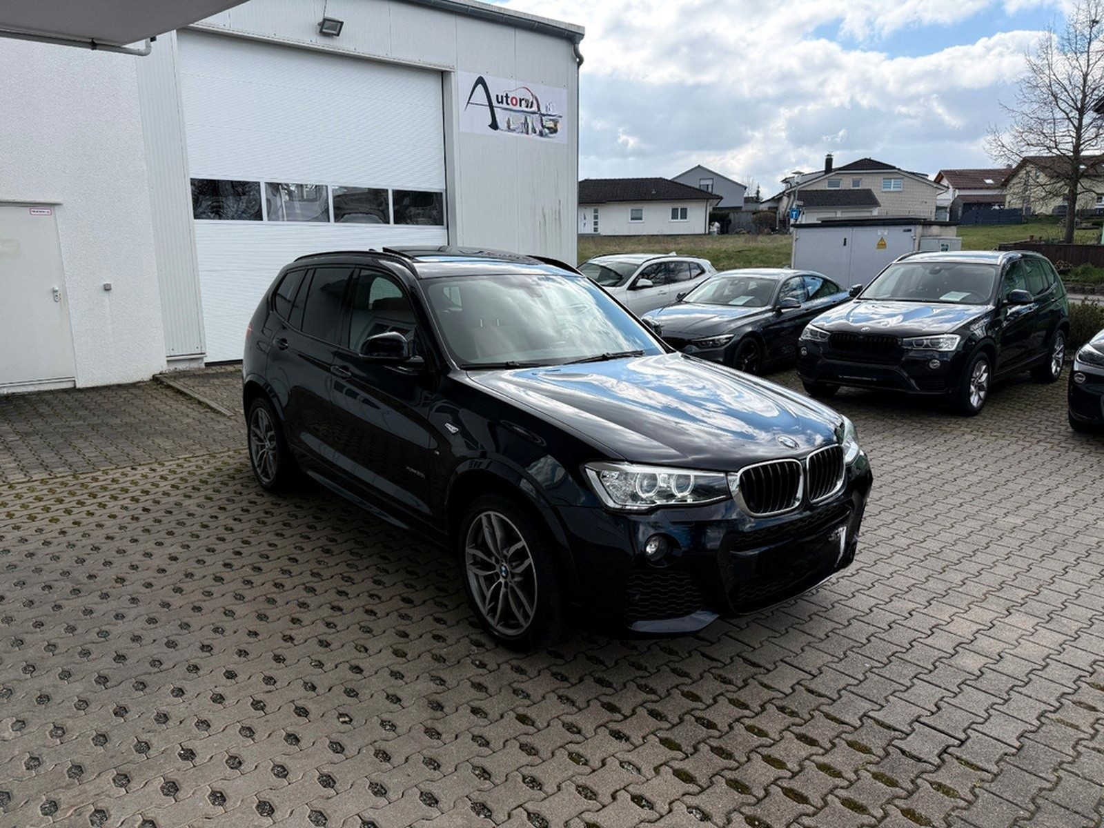 BMW X3 xDrive20i M SPORT Leder AHK PANO Kamera HUD foto 40