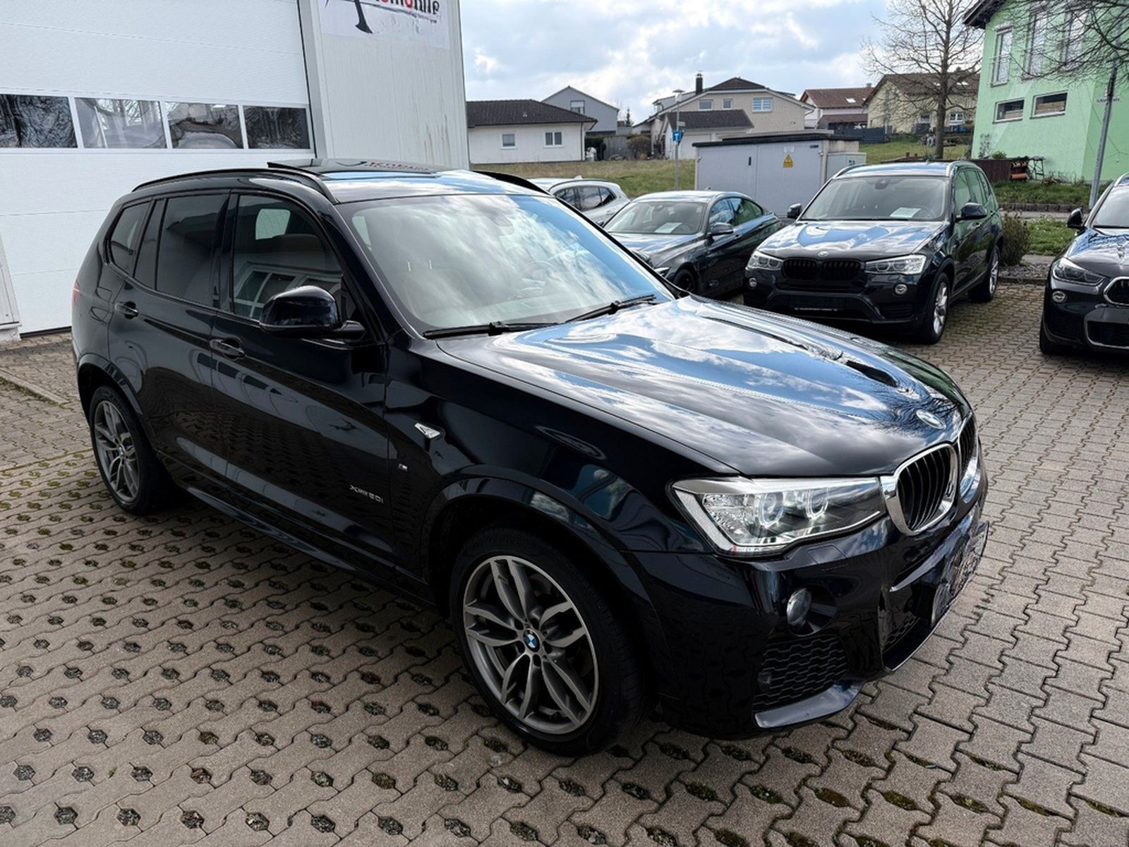 BMW X3 xDrive20i M SPORT Leder AHK PANO Kamera HUD foto 9