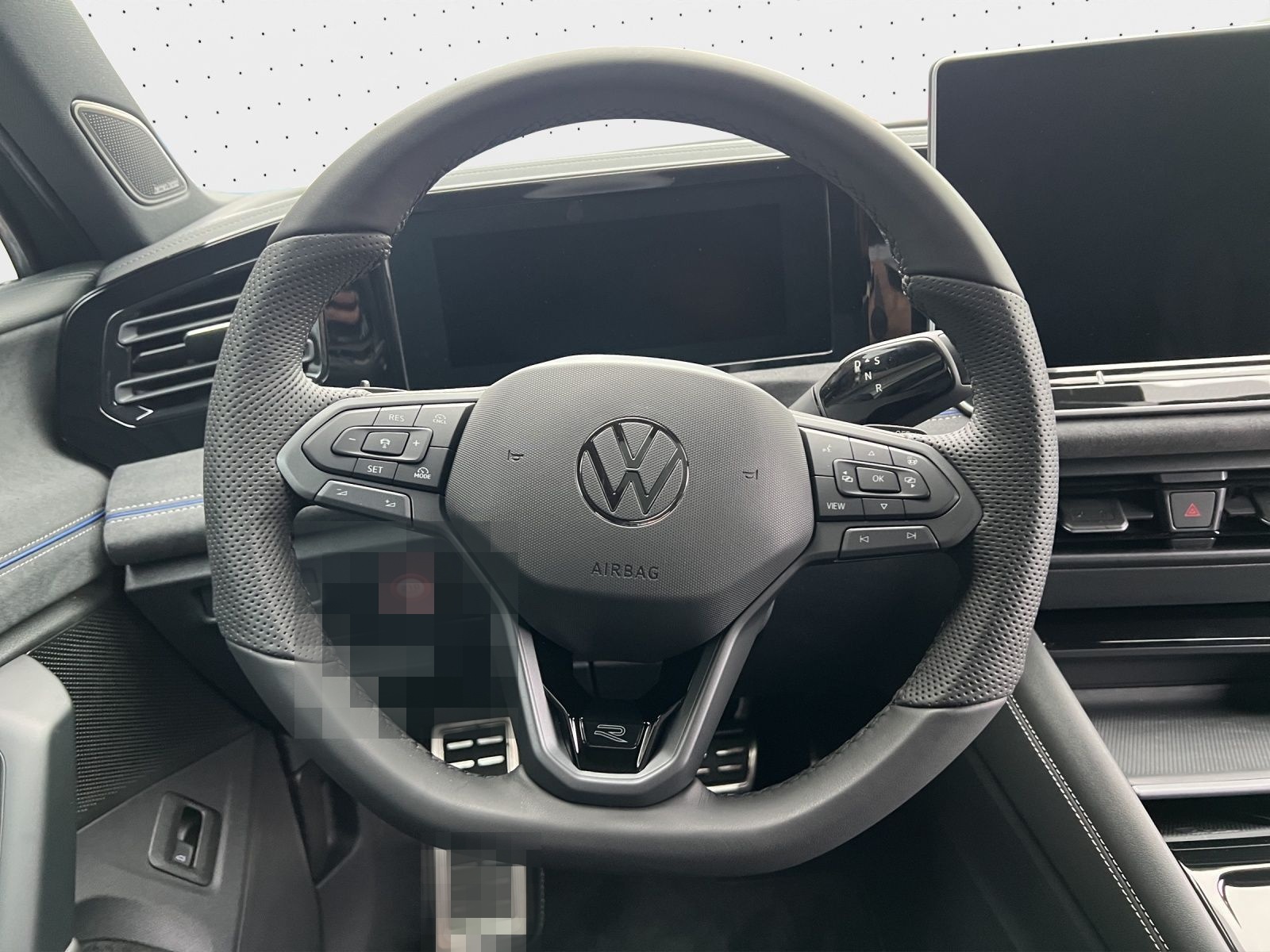 Volkswagen Tiguan 2.0 TDI 4M DSG R-Line AHK*PANO*HUD*NAV* foto 8