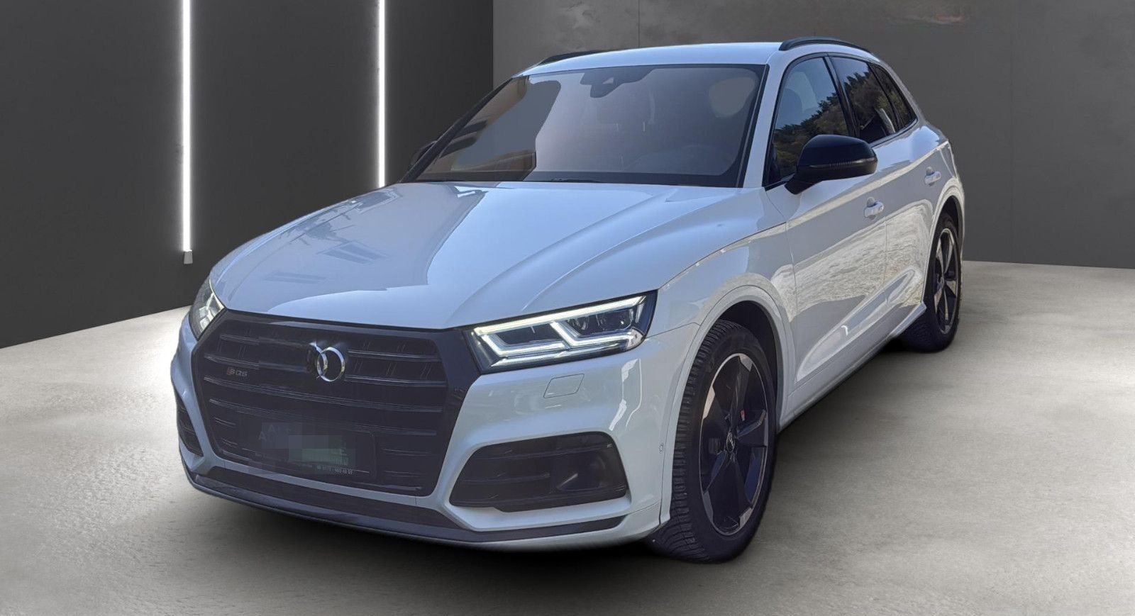 Audi SQ5 3.0 TDI quattro foto 2