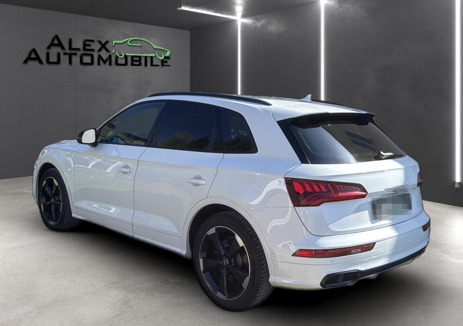 Audi SQ5 3.0 TDI quattro foto 11